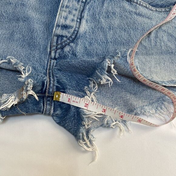 Levi's Blue Jean Shorts Distressed High-Waisted - Picture 10 of 10